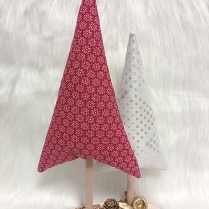 Textilből készült karácsonyi dekoráció  kézzel készített fenyőfa - 8. - karácsony - karácsonyi lakásdekoráció - karácsonyi lakásdíszek - Meska.hu