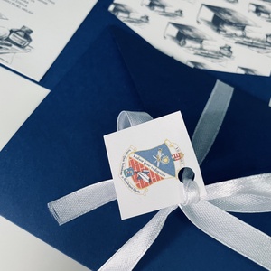 Sötétkék boríték alakú meghívó ballagásra vagy diplomaosztóra - otthon & életmód - papír, írószer - ajándékozás kellékei - meghívó - Meska.hu