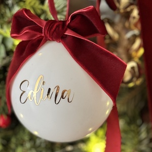 Egyedi feliratos karácsonyi gömbök többféle színben - Meska.hu