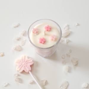 Sakura latte illatgyertya, édeskés cseresznye illattal, Otthon & Életmód, Gyertya, illat, aroma, Gyertya, Gyertya-, mécseskészítés, MESKA