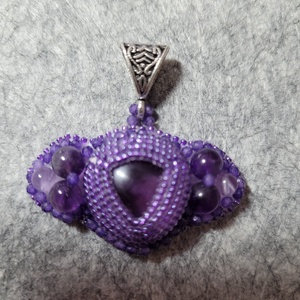 Ametiszt medál - ékszer - nyaklánc - medál - Meska.hu