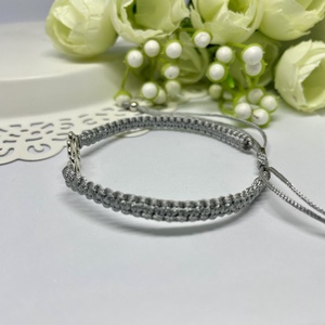 Fonott makramé karkötő lóherével  - ékszer - karkötő - fonott karkötő - Meska.hu