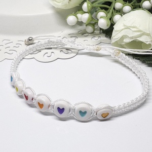 ér Makramé Karkötő Szivárvány Szív Motívummal  A Pozitív Energia Viselete - ékszer - karkötő - fonott karkötő - Meska.hu