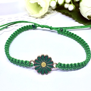 Fonott Makramé Karkötő Virág Medállal , Ékszer, Karkötő, Karkötő medállal, Csomózás, Ékszerkészítés, MESKA