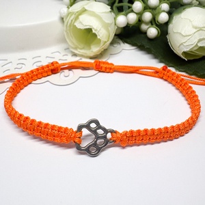 Makramé fonott karkötő  tapancsos kék  - ékszer - karkötő - gyöngyös karkötő - Meska.hu