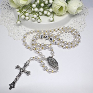    Fehér rózsafüzér díszdobozban keresztelő ajándék - otthon & életmód - vallás - lánc & füzér - Meska.hu