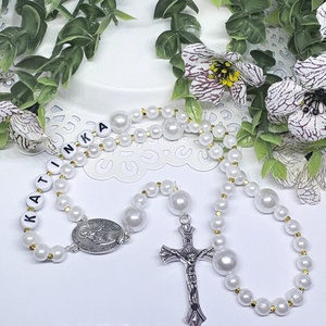    Fehér rózsafüzér díszdobozban keresztelő ajándék - otthon & életmód - vallás - lánc & füzér - Meska.hu