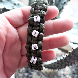Paracord neves karkötő , Ékszer, Karkötő, Széles karkötő, Csomózás, Ékszerkészítés, MESKA