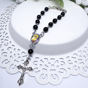 Autós rózsafüzér szentképpel � Több változatban fekete - Meska.hu