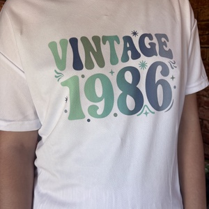 Vintage 1986 Kerek 40 Születésnapi Póló Prémium Technikai Felső Egyedi Ajándék - ruha & divat - férfi ruha - póló - Meska.hu