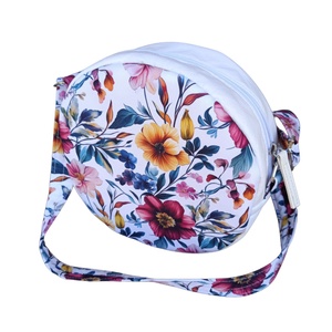 Virágos kör alakú váll és oldaltáska, crossbody - táska & tok - kézitáska & válltáska - vállon átvethető táska - Meska.hu