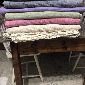 Csipkés pamut ágytakaró - otthon & életmód - fürdőszoba - törölköző - Meska.hu