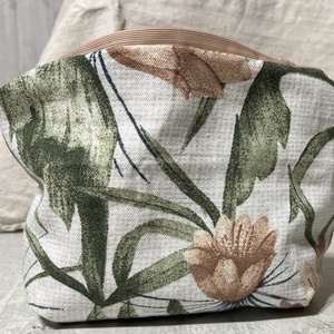 Virágmintás pamutvászon neszeszer - táska & tok - pénztárca & más tok - kártyatartó & irattartó - Meska.hu