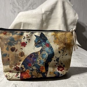 Cicás neszeszer - Meska.hu