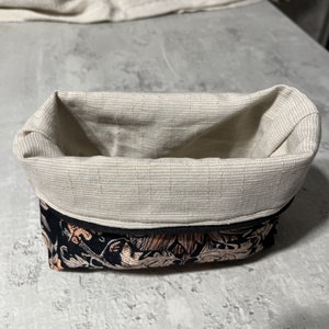 Virágos-szemes neszeszer - táska & tok - pénztárca & más tok - kártyatartó & irattartó - Meska.hu