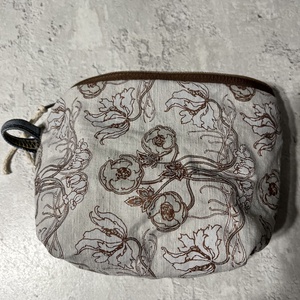 Virágos neszeszer - Meska.hu