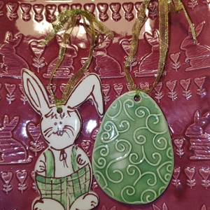 Húsvéti kerámia nyuszi és tojás készletben - művészet - szobor - kerámia - Meska.hu