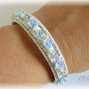 Valami kék, kék virágos Swarovski karkötő menyasszonyoknak - esküvő - ékszer - karkötő & csuklódísz - Meska.hu