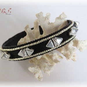 Fekete - ezüst hímzett karpánt  - Meska.hu