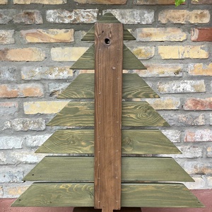 Karácsonyi fenyőfa dekoráció újrahasznosított fából  - karácsony - karácsonyi lakásdekoráció - karácsonyi lakásdíszek - Meska.hu