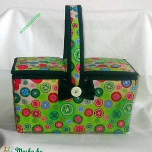 Kézimunka-  vagy varrókosár gombos anyagból - Meska.hu