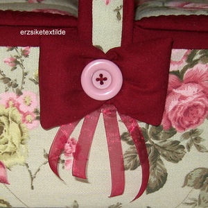 Varró- vagy kézimunka kosár bézs alapon rózsás -  - Meska.hu