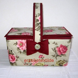 Varró- vagy kézimunka kosár bézs alapon rózsás - Meska.hu