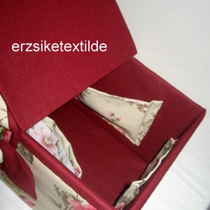 Varró- vagy kézimunka kosár bézs alapon rózsás -  - Meska.hu