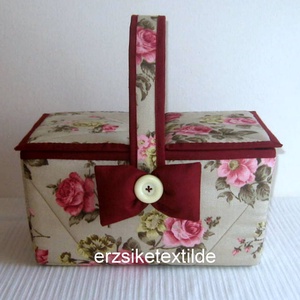 Varró- vagy kézimunka kosár bézs alapon rózsás - Meska.hu