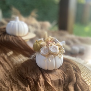 Őszi kerámia tök szójaviasz virágokkal - otthon & életmód - gyertya, illat, aroma - gyertya - Meska.hu