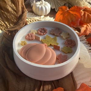 Pumpkin Embrace - Sütőtök vajkrémes szójaviasz illatgyertya - otthon & életmód - gyertya, illat, aroma - gyertya - Meska.hu Pumpkin Embrace - Sütőtök vajkrémes szójaviasz illatgyertya - otthon & életmód - gyertya, illat, aroma - gyertya - Meska.hu