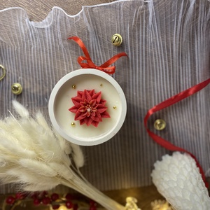 Winter Bloom Spirit -  Karácsonyi szójaviasz illatgyertya - otthon & életmód - gyertya, illat, aroma - gyertya - Meska.hu