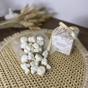 Elegáns illatviasz csomag, Otthon & Életmód, Gyertya, illat, aroma, Illatviasz, Gyertya-, mécseskészítés, Van, amikor nem fényre vágyunk, hanem illatra.

Az illatviaszok csendben teszik a dolgukat:
lassan ..., MESKA