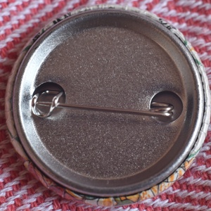 Mese bélyeg kitűző - ékszer - kitűző és bross - Meska.hu