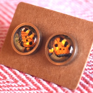 Arany pillangó bélyeg fülbevaló, Ékszer, Fülbevaló, Pötty fülbevaló, Ékszerkészítés, Papírművészet, MESKA