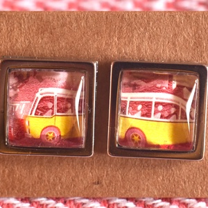 Sárga busz bélyeg fülbevaló - Meska.hu