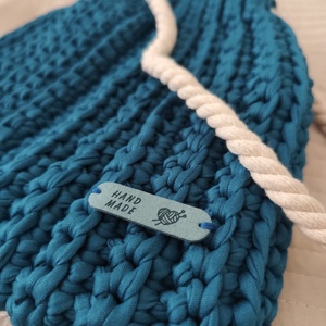 Horgolt kistáska, Táska & Tok, Kézitáska & válltáska, Vállon átvethető táska, Horgolás, MESKA