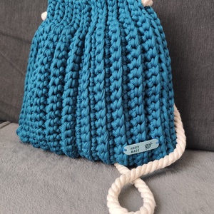 Horgolt kistáska - táska & tok - kézitáska & válltáska - vállon átvethető táska - Meska.hu