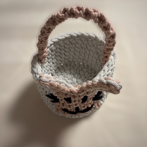 Horgolt húsvéti kosár tojásgyűjtésre - ünnepi díszek, dekorációk - húsvéti díszek és dekorációk - húsvéti kosár - Meska.hu