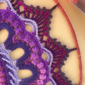 Magenta Mandala 3D-horgolás - otthon & életmód - dekoráció - fali és függő dekoráció - falra akasztható dekor - Meska.hu
