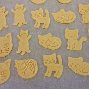 Cica, Cicáskeksz, sütemény kiszúró forma szett - otthon & életmód - konyhafelszerelés, tálalás - sütés, főzés - sütikiszúró - Meska.hu