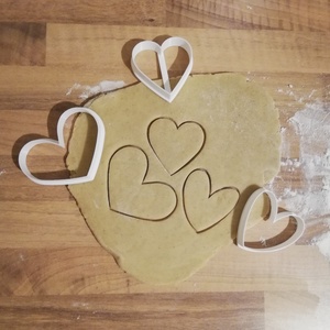 Szíves keksz-, mézeskalács kiszúró, Otthon & Életmód, Konyhafelszerelés, tálalás, Sütés, főzés, Sütikiszúró, Mézeskalácssütés, Mindenmás, MESKA