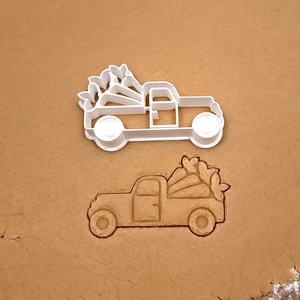 Répás autó- Húsvéti sütemény kiszúró forma, Otthon & Életmód, Konyhafelszerelés, tálalás, Sütés, főzés, Sütikiszúró, Mindenmás, Mézeskalácssütés, MESKA