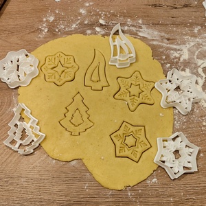 Karácsonyi linzer-, kekszkiszúró szett - otthon & életmód - konyhafelszerelés, tálalás - sütés, főzés - sütikiszúró - Meska.hu