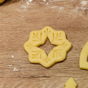 Hópihés 3. linzer-, kekszkiszúró - otthon & életmód - konyhafelszerelés, tálalás - sütés, főzés - sütikiszúró - Meska.hu