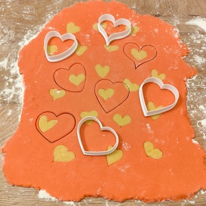 Szívecskés keksz-, mézeskalács-, süti kiszúró szett  - otthon & életmód - konyhafelszerelés, tálalás - sütés, főzés - sütikiszúró - Meska.hu