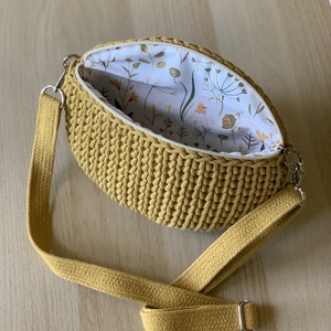 Övtasi / Crossbody táska - Meska.hu