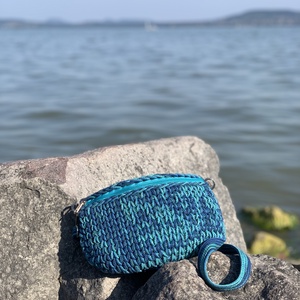 Övtasi / Crossbody táska - táska & tok - kézitáska & válltáska - vállon átvethető táska - Meska.hu