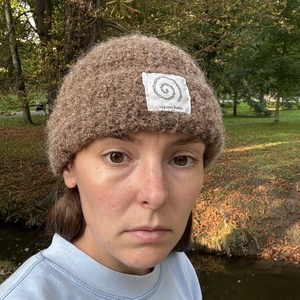 bolyhos kézzel kötött csokoládé barna sapka, alpaka fonalból, Ruha & Divat, Sál, Sapka, Kendő, Sapka, , MESKA