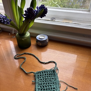 horgolt zöld kis táska, telefontartó - táska & tok - pénztárca & más tok - telefontok - Meska.hu